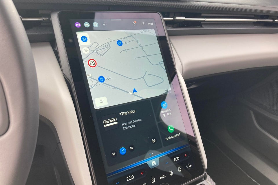 Ford Explorer 77 Premium Extended Range 5d