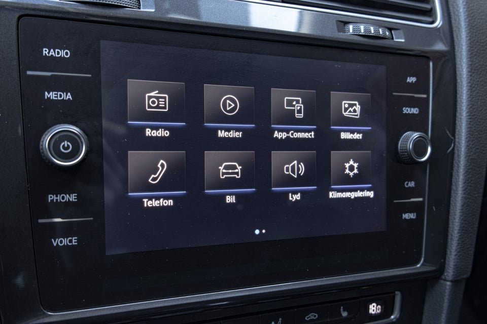 VW Golf VII 1,6 TDi 115 Comfortline Variant DSG 5d
