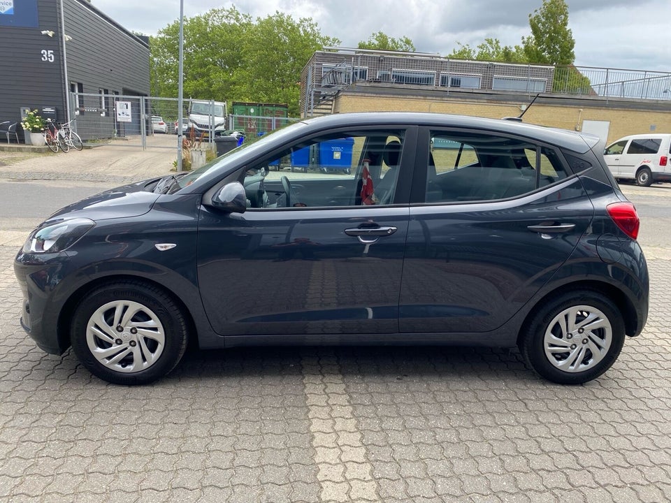 Hyundai i10 1,0 MPi Essential 5d