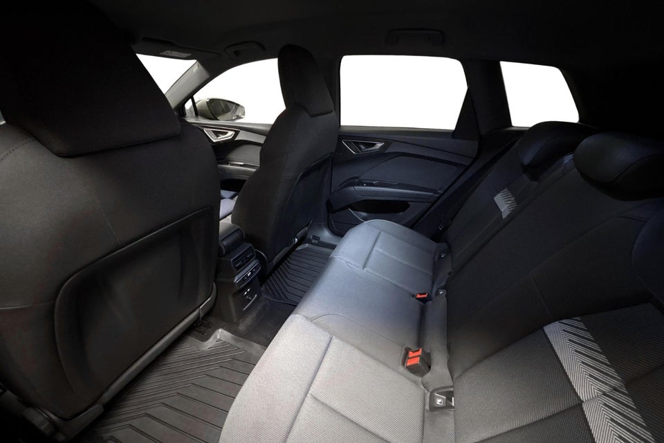 Audi Q4 e-tron 40 Attitude 5d