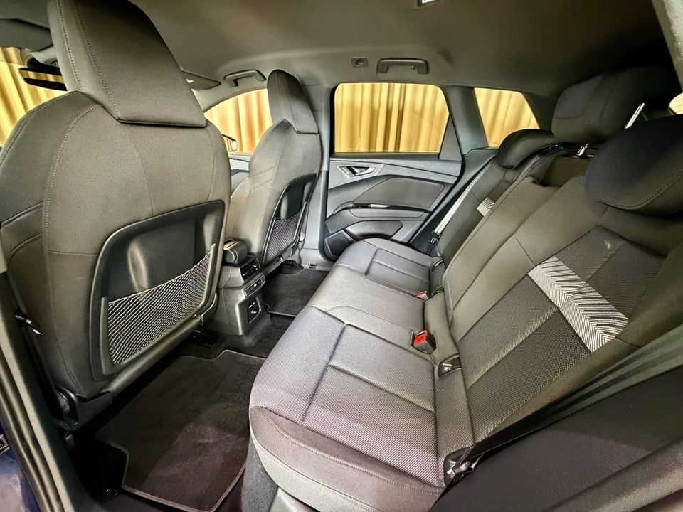 Audi Q4 e-tron 40 Attitude 5d