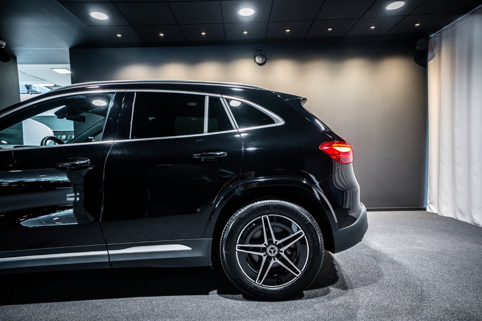 Mercedes EQA350 AMG Advance 4Matic 5d