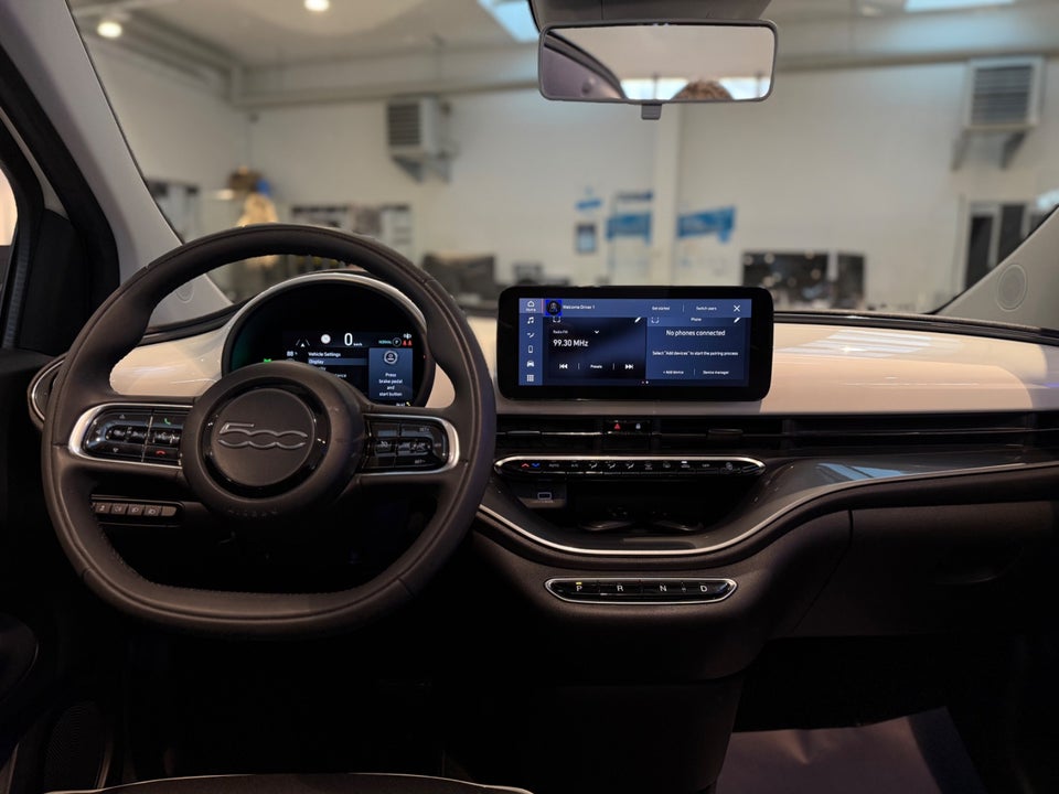 Fiat 500e 42 Icon Pack Cabrio 2d