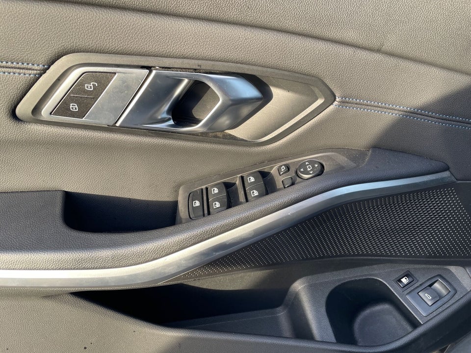 BMW 330e 2,0 Touring M-Sport aut. 5d