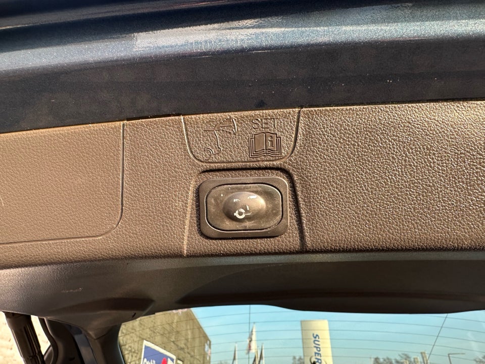 Ford C-MAX 1,0 SCTi 125 Titanium 5d