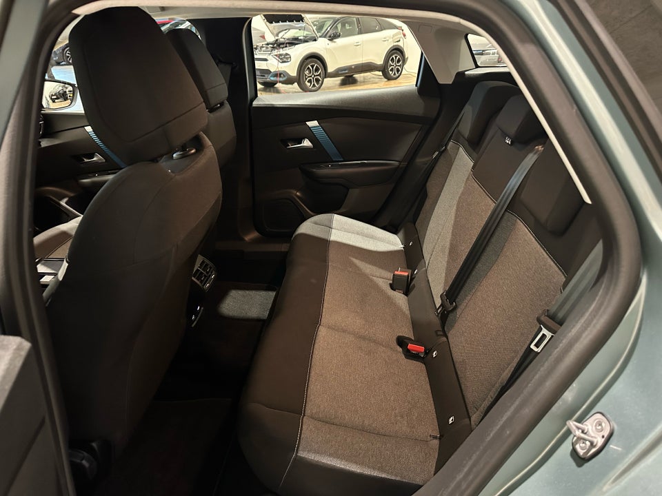 Citroën ë-C4 50 Iconic 5d