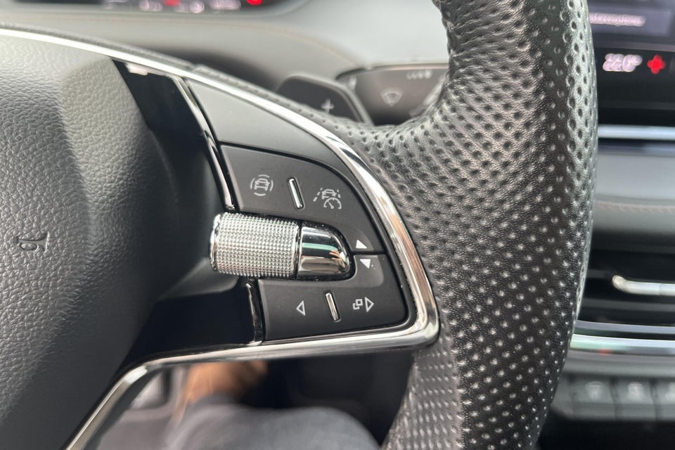 Skoda Enyaq 80x iV Founders Edition 5d