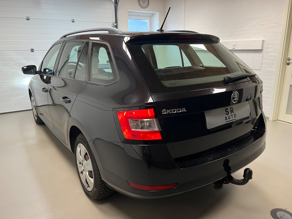 Skoda Fabia 1,0 MPi 75 Ambition Combi 5d