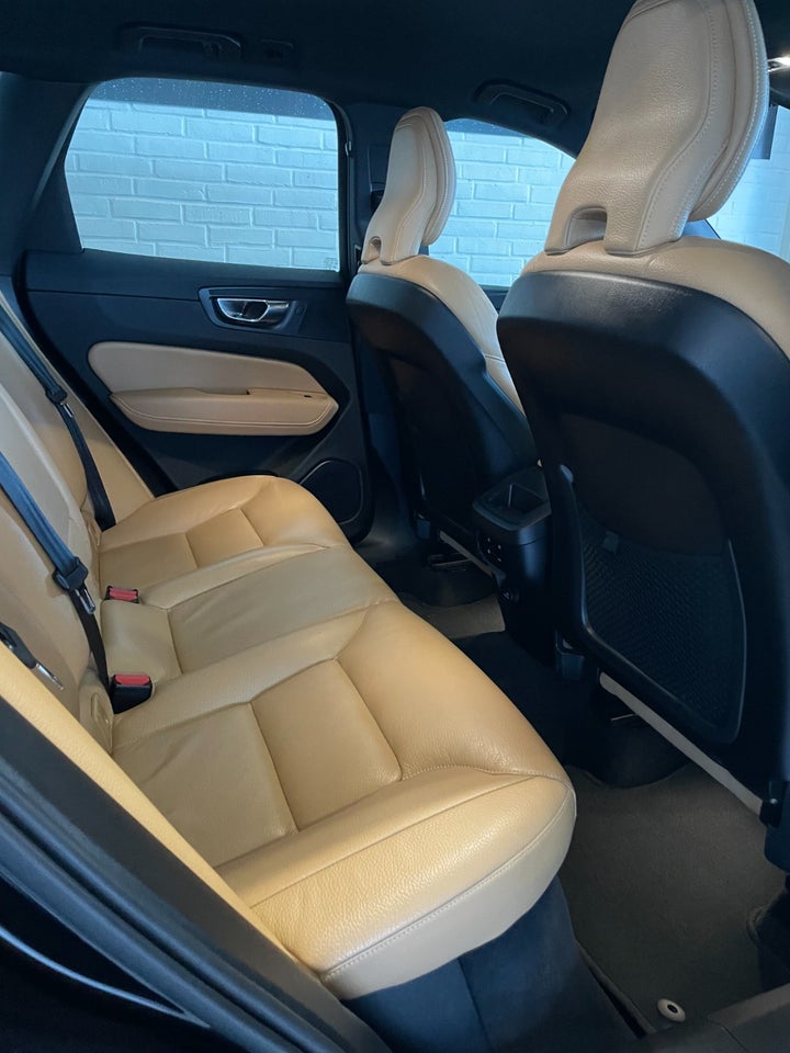 Volvo XC60 2,0 D4 190 Inscription aut. 5d