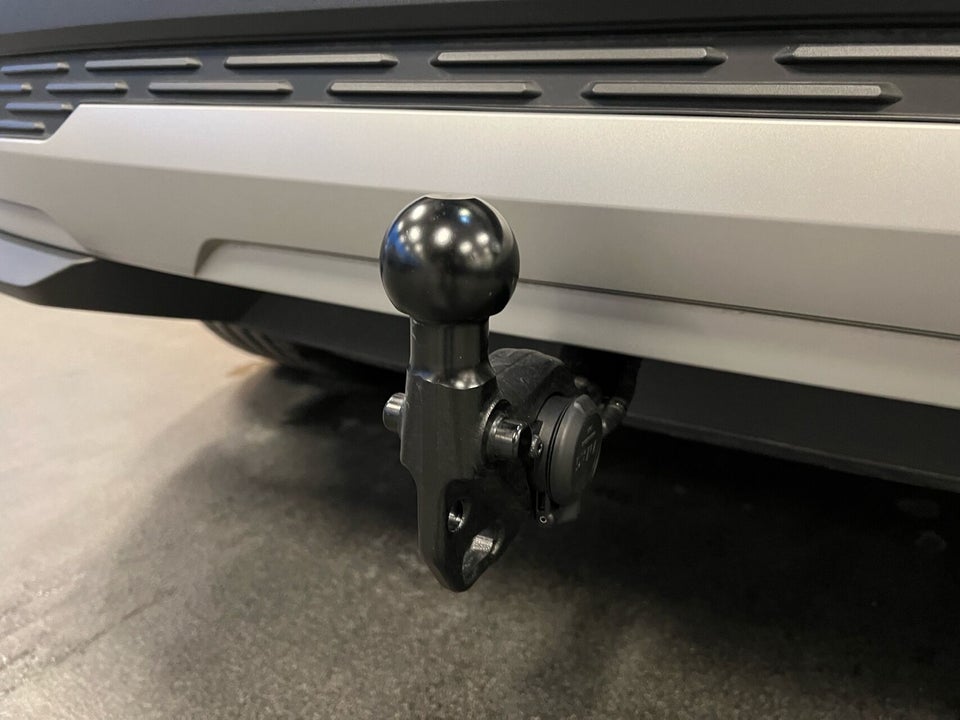 Skoda Elroq 85 iV Lodge Advanced 5d