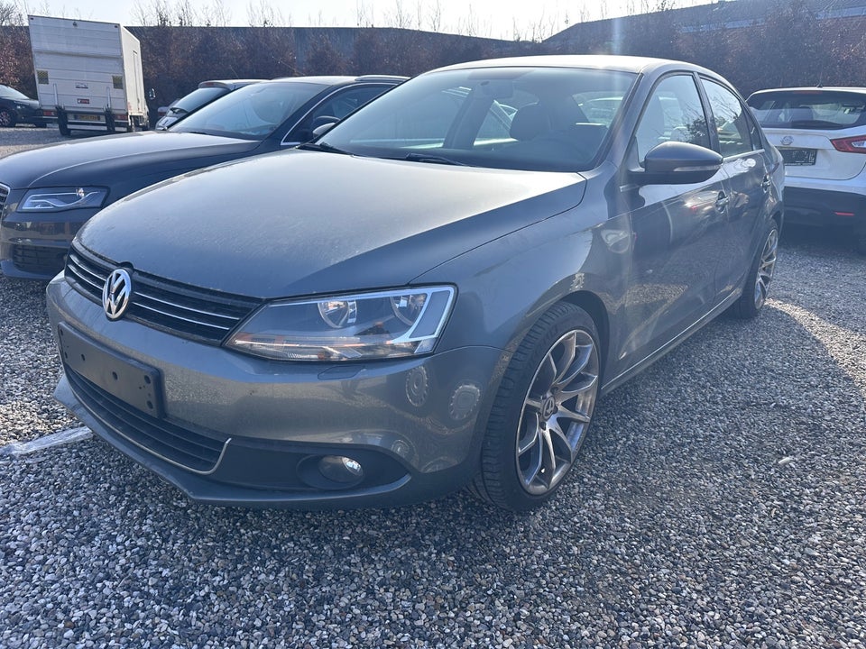 VW Jetta 1,4 TSi 122 Comfortline BMT 4d