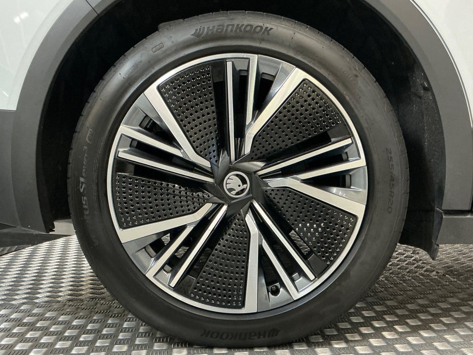 Skoda Elroq 85 iV Lodge 5d