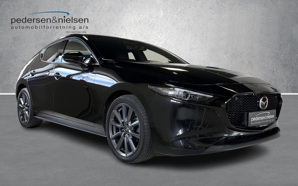 Mazda 3 2,0 e-SkyActiv-G 150 Cosmo aut. 5d