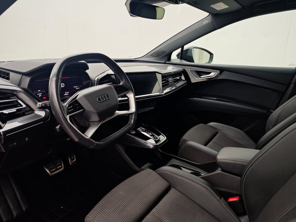 Audi Q4 e-tron 40 S-line Sportback 5d