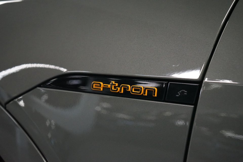 Audi e-tron 55 Black Edition S-line quattro 5d