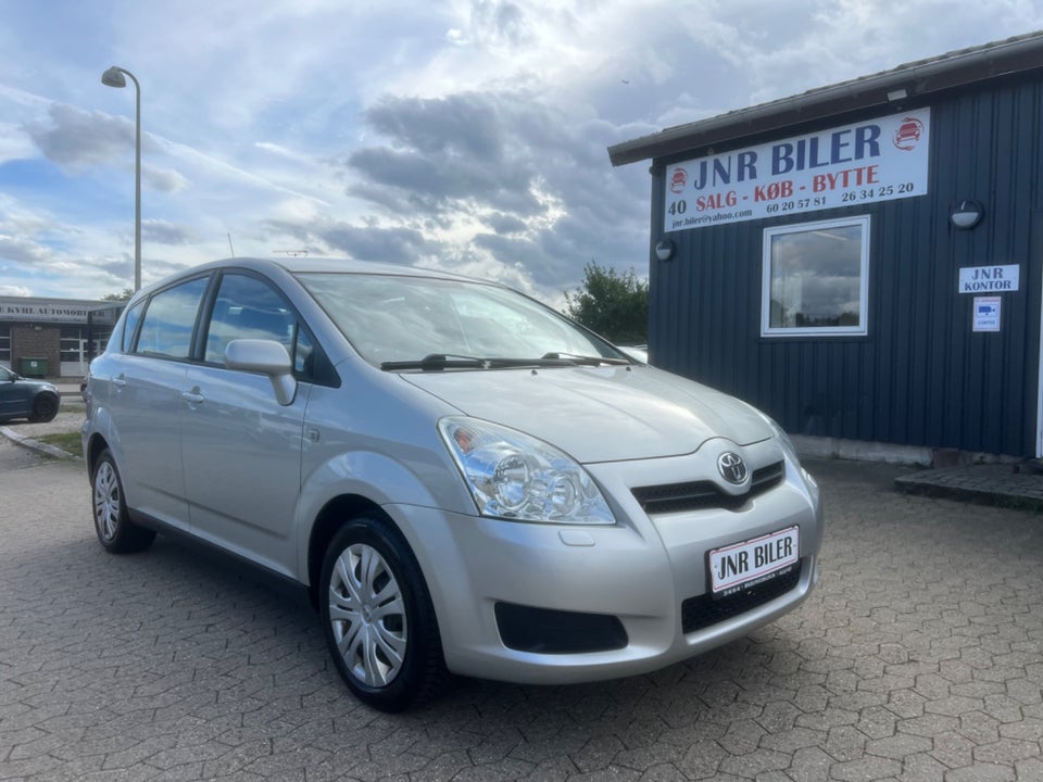 Toyota Corolla Verso 1,6 VVT-i Terra 5d