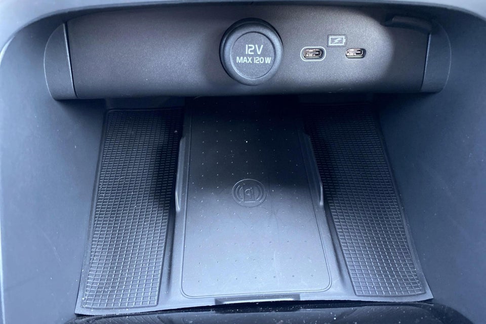 Volvo XC40 P6 ReCharge Core 5d