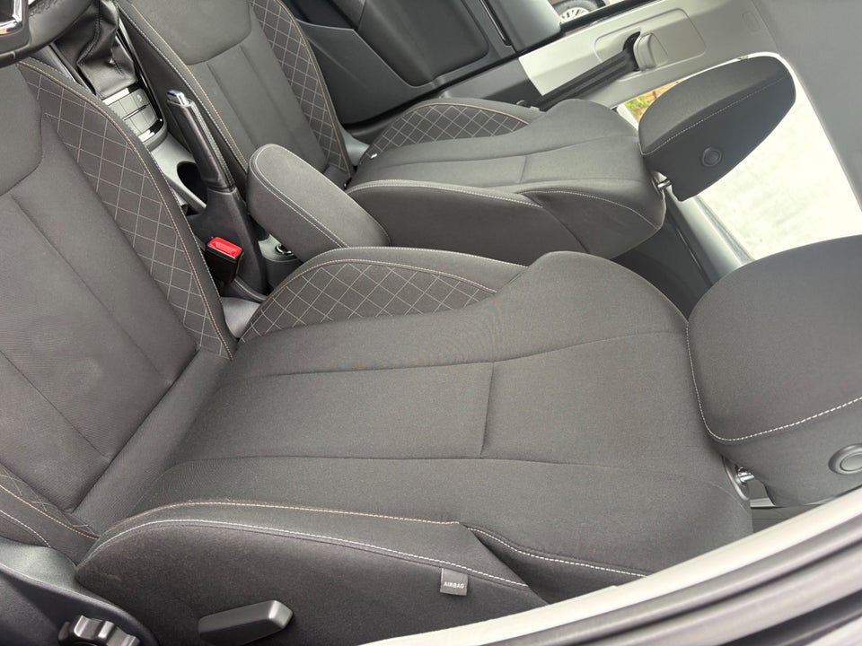 Skoda Scala 1,0 TSi 115 Ambition 5d