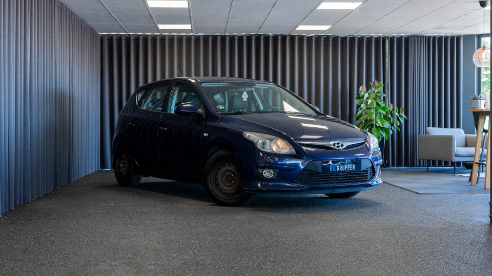 Hyundai i30 1,6 CRDi 90 Blue Drive 5d