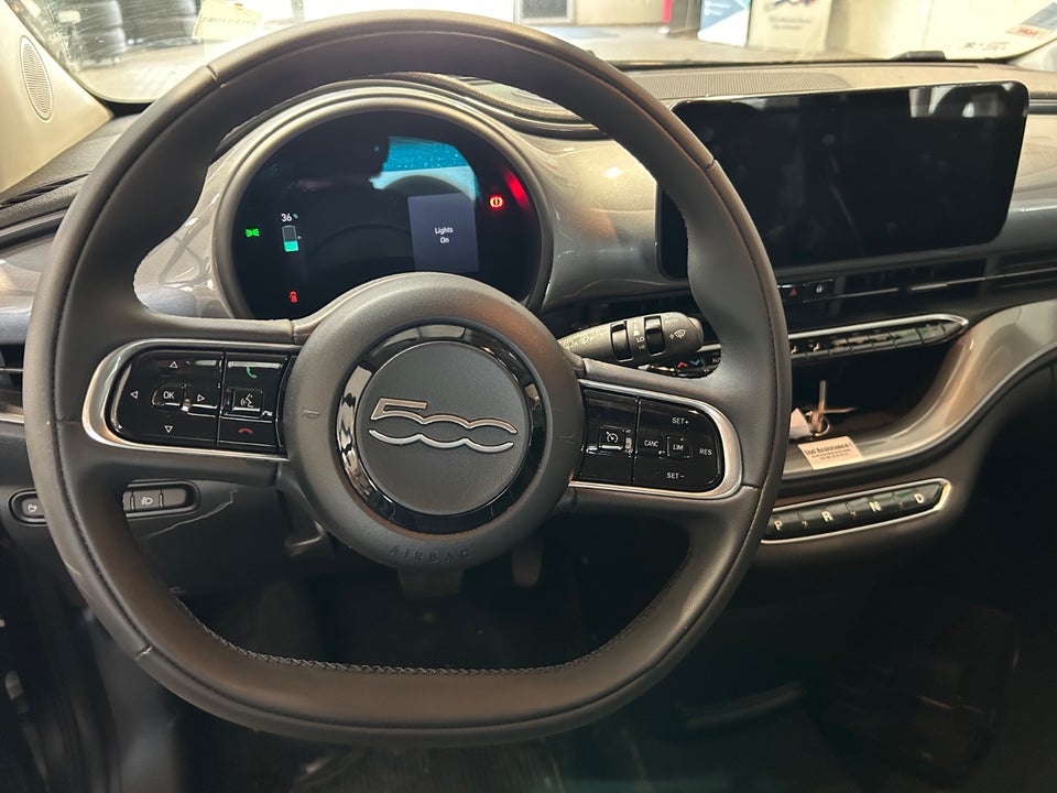 Fiat 500e 42 Icon 3d
