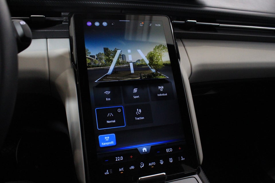 Ford Capri 84 Premium Extended Range AWD 5d