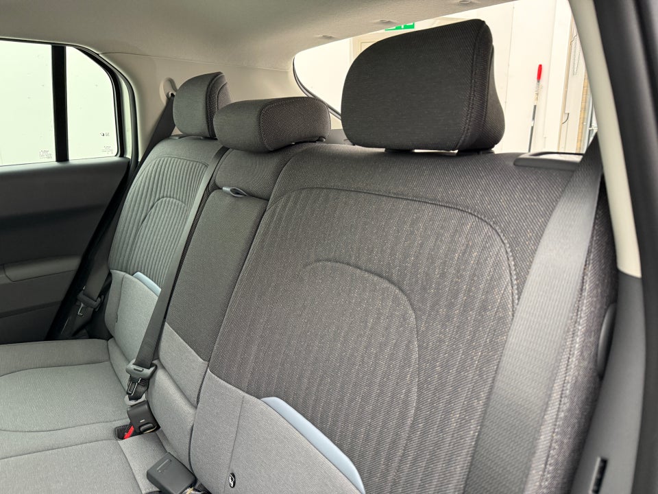 Kia EV3 58 Standard Range Access 5d