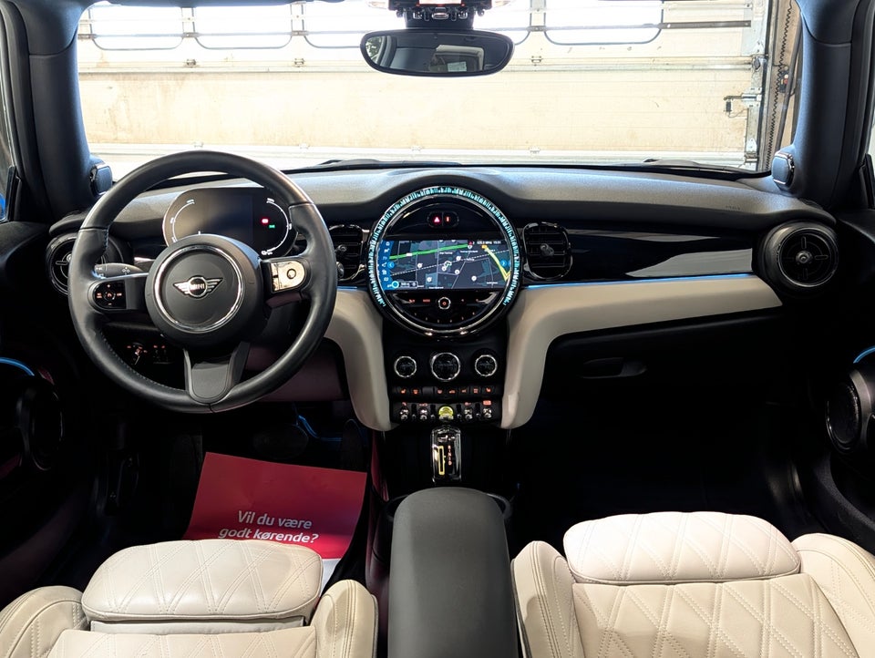 MINI Cooper SE Maximise 3d