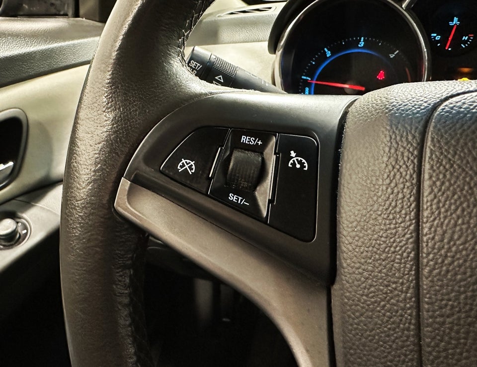 Chevrolet Cruze 2,0 VCDi 150 LT aut. 4d