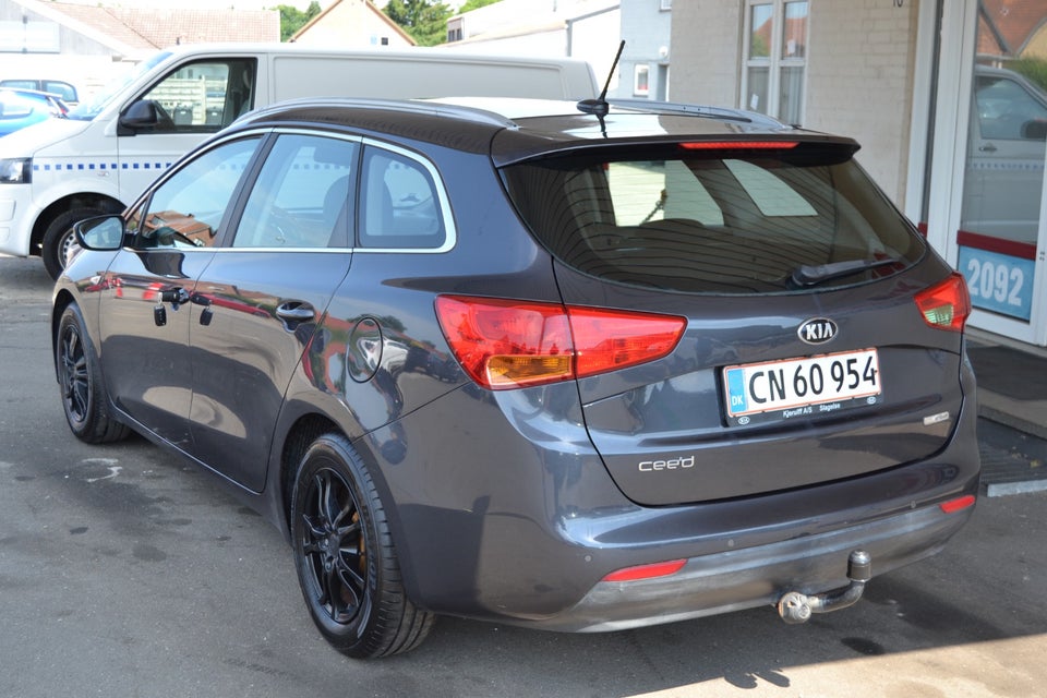 Kia Ceed 1,4 CVVT Family SW 5d
