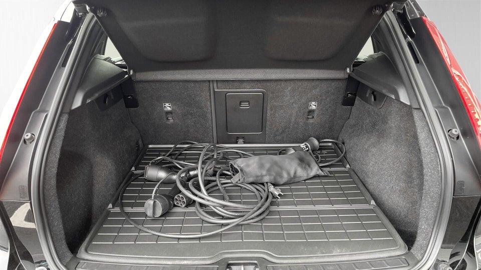 Volvo XC40 P6 ReCharge Plus 5d