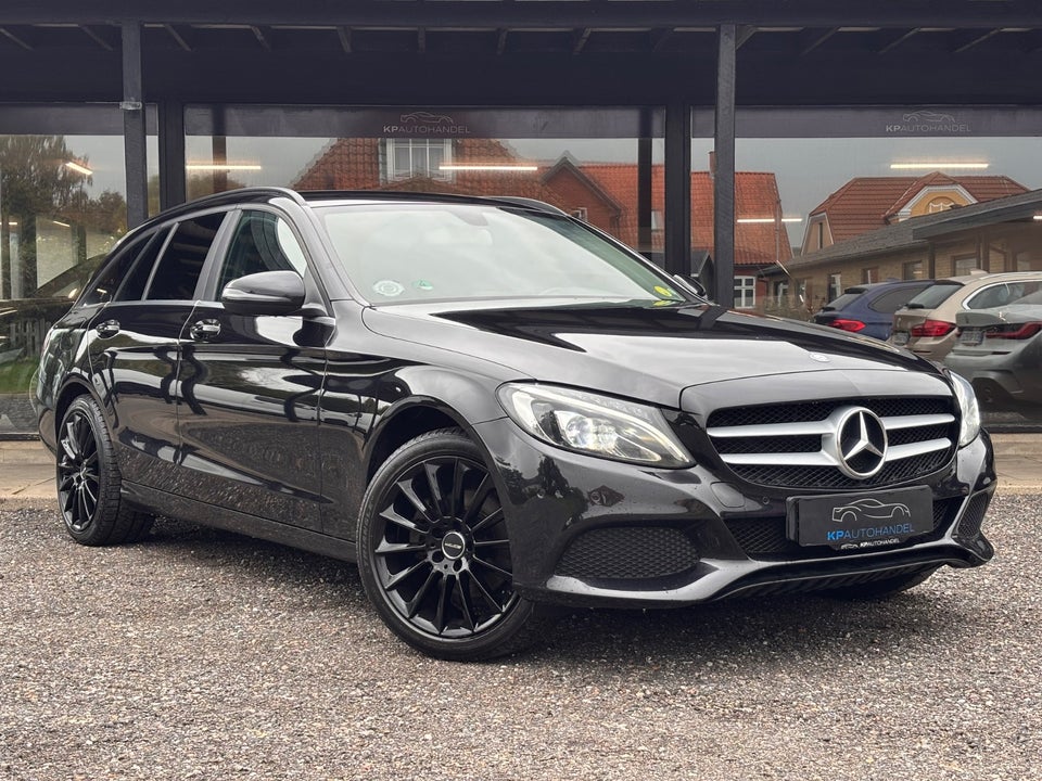 Mercedes C220 d 2,2 Avantgarde stc. aut. 5d