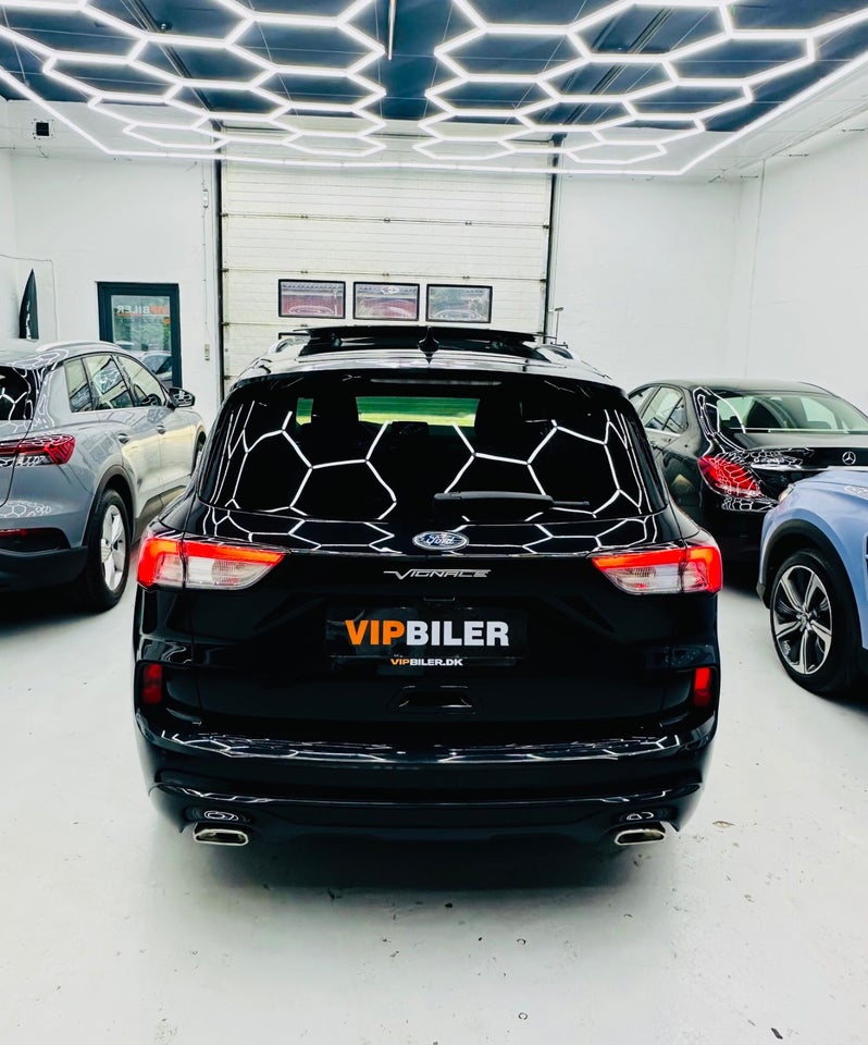 Ford Kuga 2,5 PHEV Vignale CVT 5d