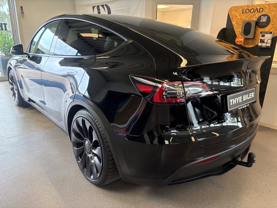 Tesla Model Y Performance AWD 5d