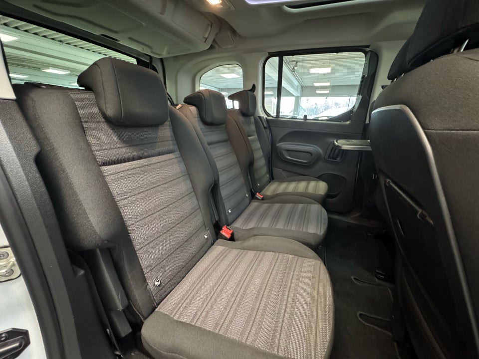 Opel Combo-e Life 50 Ultimate L1 5d