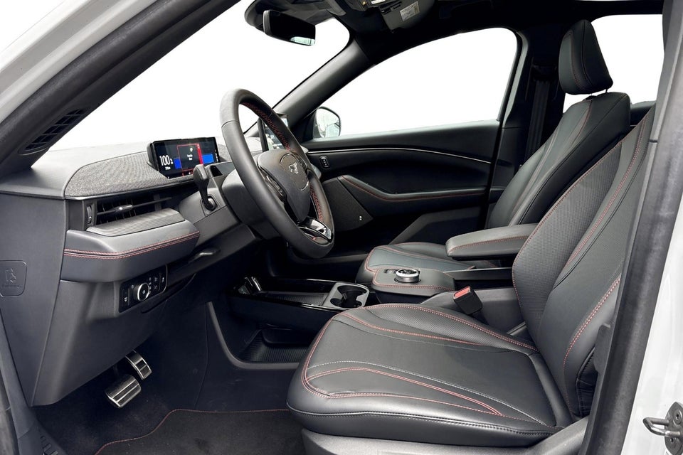 Ford Mustang Mach-E 91 Premium Extended Range AWD 5d