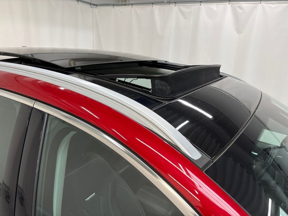 Ford Kuga 2,5 PHEV Vignale CVT 5d