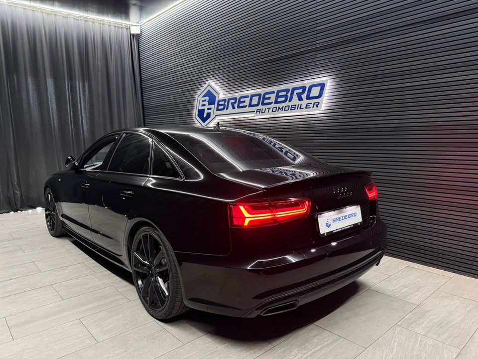 Audi A6 3,0 TDi 326 Competition quattro Tiptr. 4d