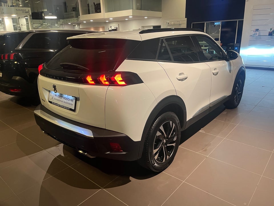 Peugeot 2008 1,2 PureTech 130 Allure Pack 5d