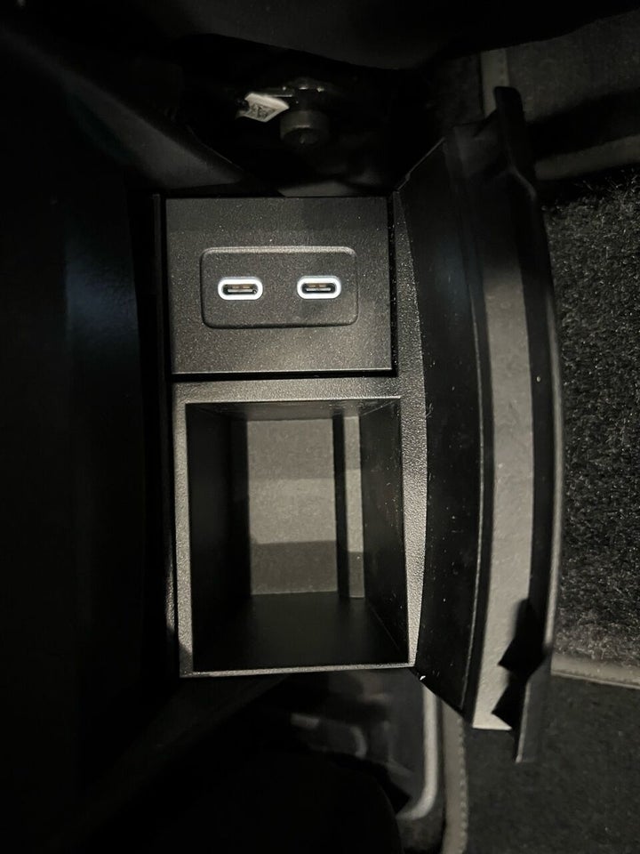 Mercedes EQB250+ Progressive 7prs 5d