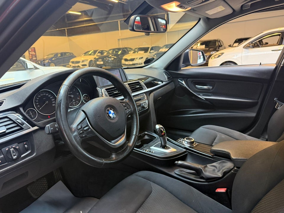 BMW 320d 2,0 Touring Advantage aut. 5d