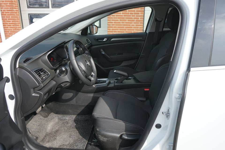 Renault Megane IV 1,5 dCi 115 Zen Sport Tourer EDC Van 5d