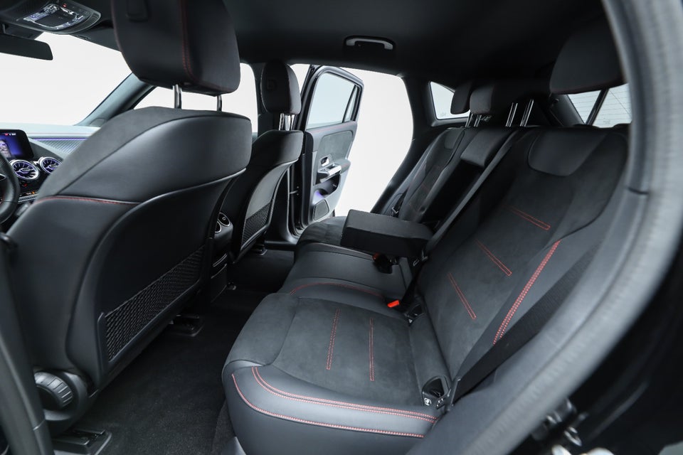 Mercedes EQA250+ AMG Advance 5d