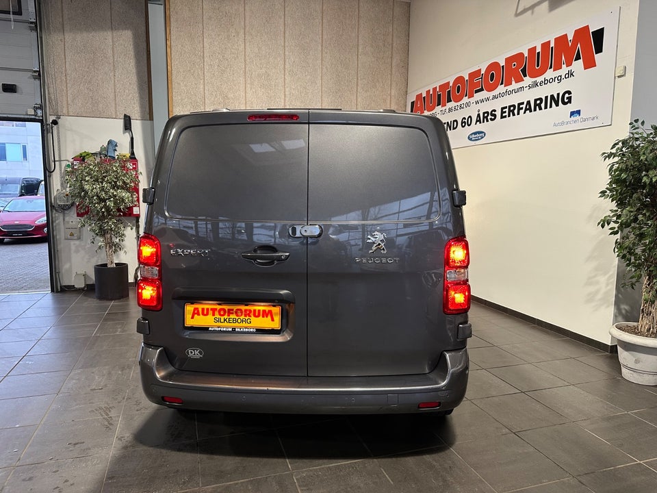 Peugeot Expert 2,0 BlueHDi 180 L2 Ultimate EAT6 Van