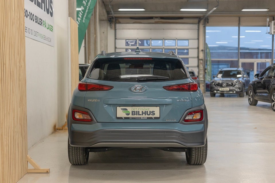 Hyundai Kona 64 EV Premium 5d