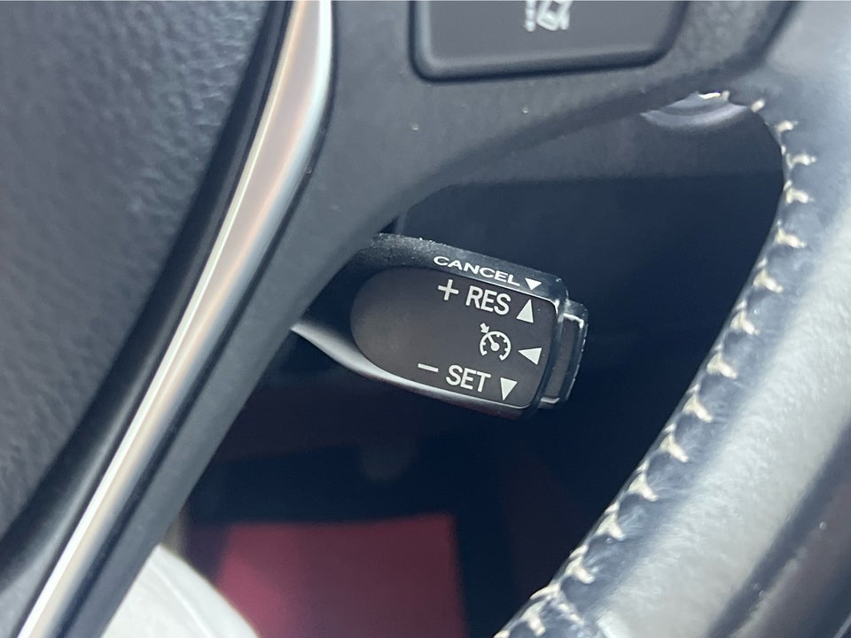 Toyota Auris 1,8 Hybrid H2 Comfort Touring Sports CVT 5d
