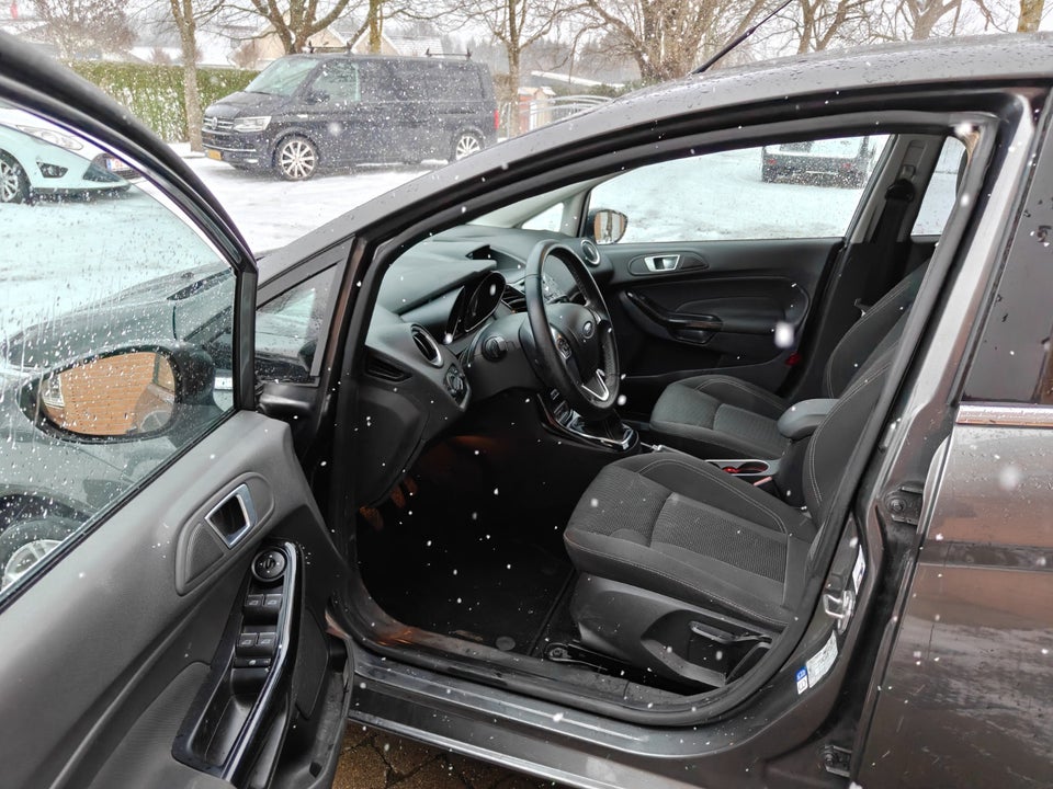 Ford Fiesta 1,0 SCTi 125 Titanium Van 5d