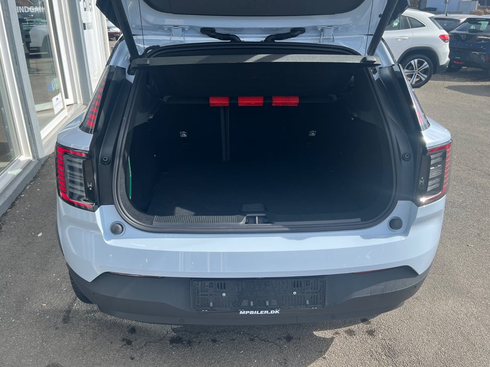 Volvo EX30 Extended Range Ultra 5d