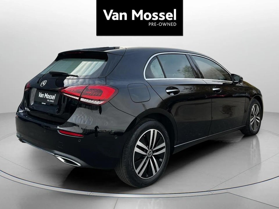 Mercedes A250 e 1,3 Progressive aut. 4d