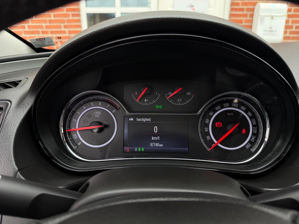 Opel Insignia 1,4 T 140 Edition Sports Tourer eco 5d