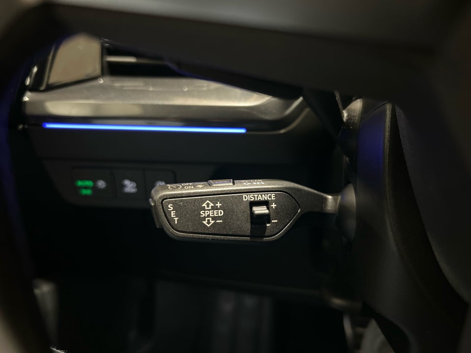 Audi Q4 e-tron 40 S-line Sportback 5d